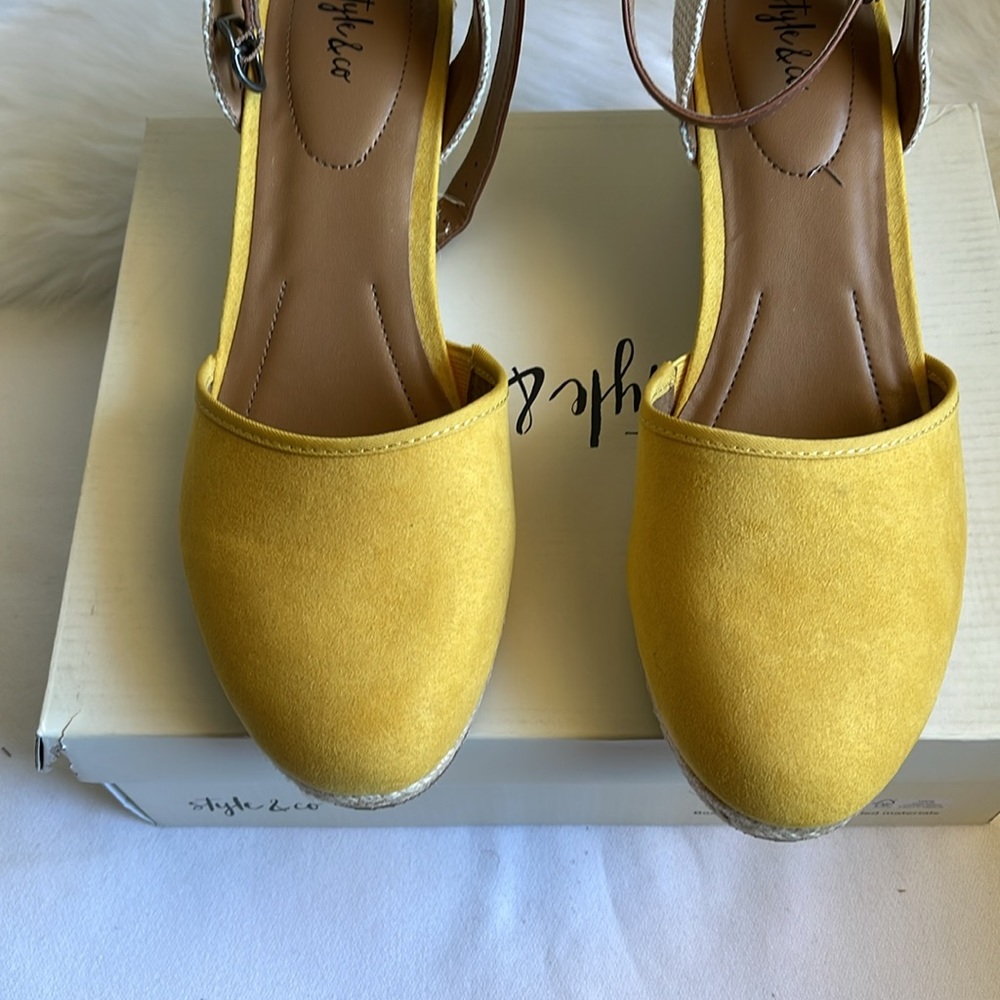 Style & Co Women’s Mailena Dark Yellow Espadrille New in box. Various Sizes. - Picture 2 of 7